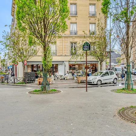 Apartment In 17th District Paris