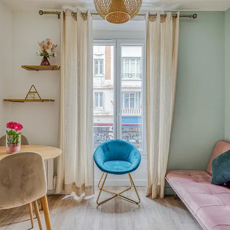 In 17th District Apartment